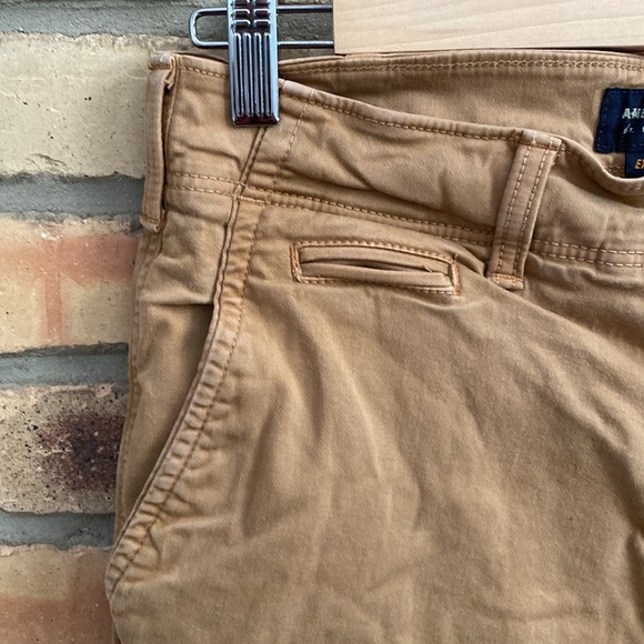 American eagle khakis - Picture 4 of 7